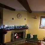 Casa Brencio Oda ve Kahvaltı 3*