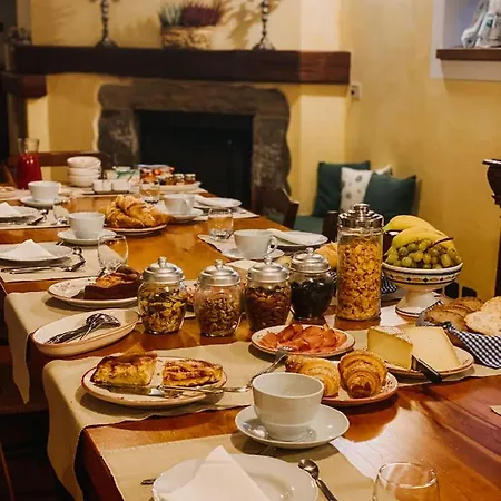 Casa Brencio Oda ve Kahvaltı Masera