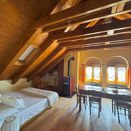 Oda ve Kahvaltı Casa Brencio Masera