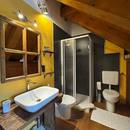 Casa Brencio Alojamento de Acomodação e Pequeno-almoço Masera