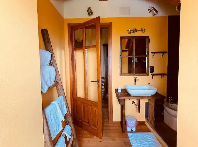 Casa Brencio Oda ve Kahvaltı Masera