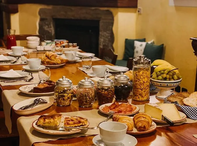 Casa Brencio Oda ve Kahvaltı Masera