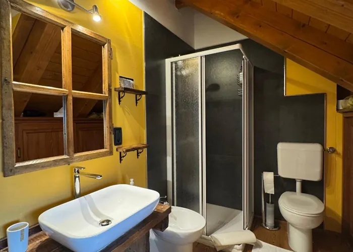 Casa Brencio Oda ve Kahvaltı Masera