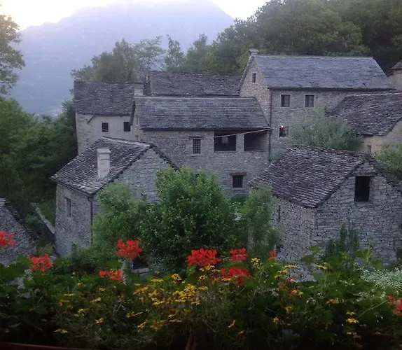 Oda ve Kahvaltı Casa Brencio Masera
